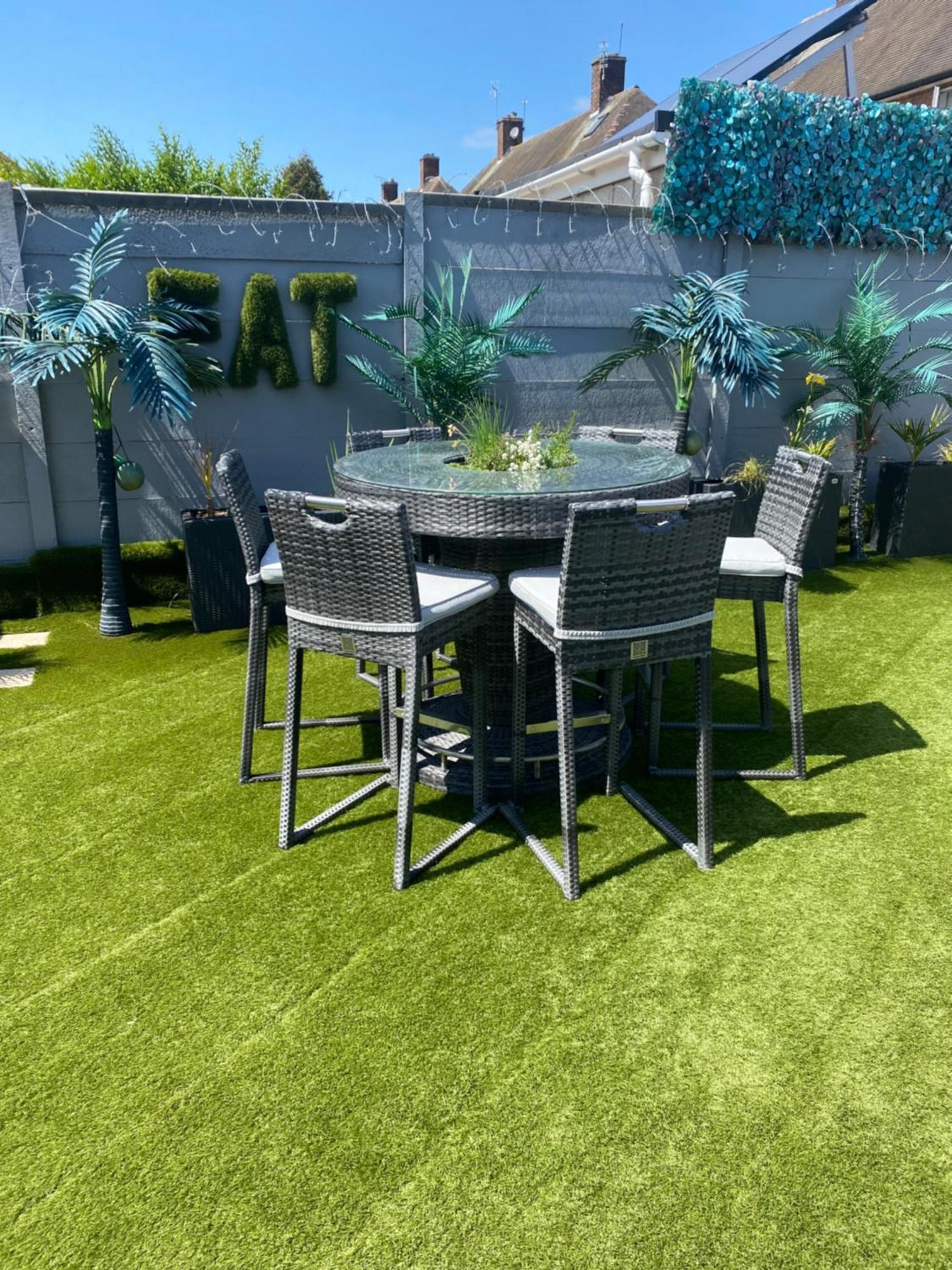 Mini Love Island Style Guest House Includes Personal Hot 24 Hour Swimming Pool, Outdoor Bathtub, Heated Dining Dome And Fire Pit, All This Is Secretly Located In The Busy Suburbs Of Нотингам Екстериор снимка