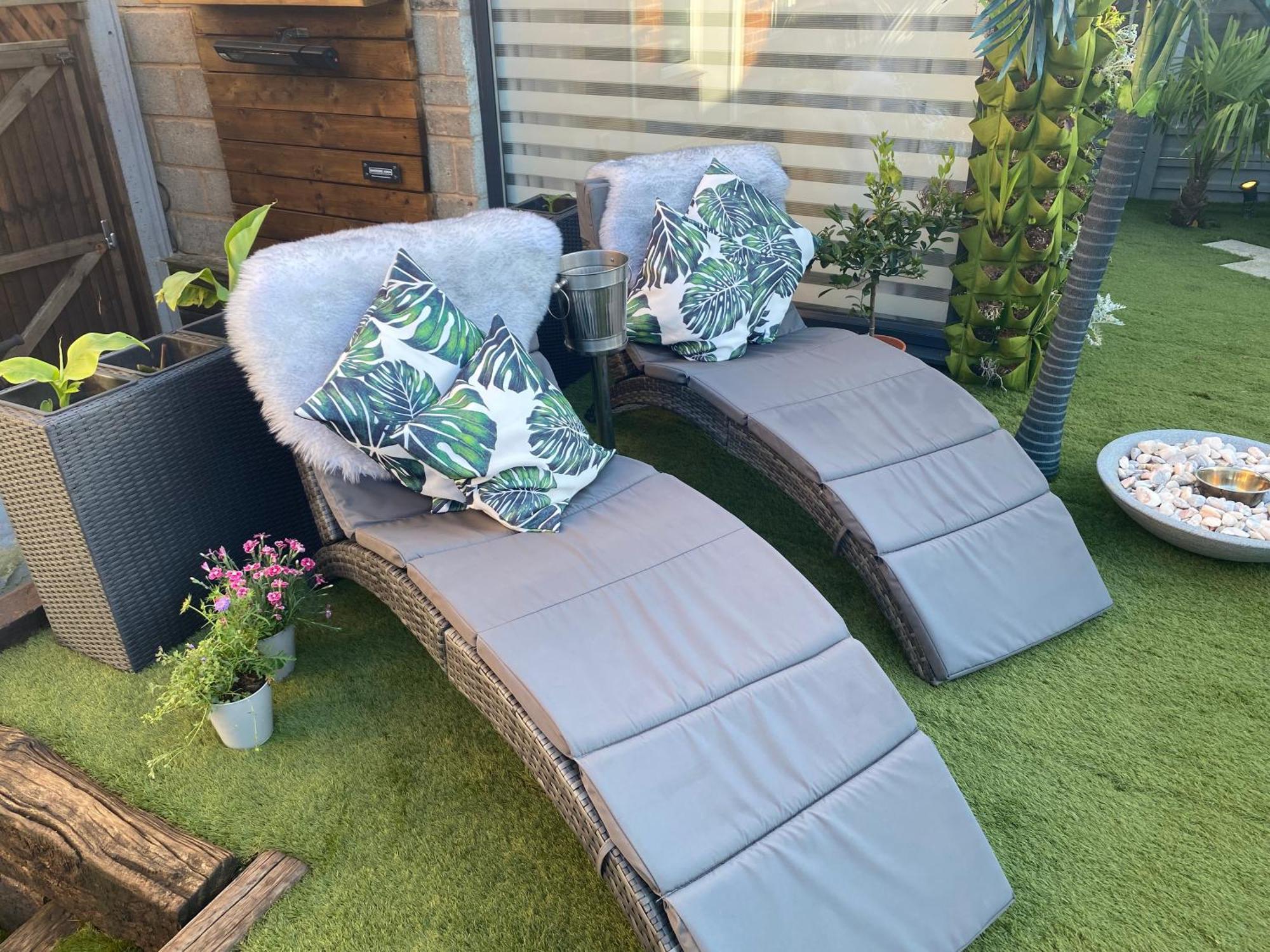 Mini Love Island Style Guest House Includes Personal Hot 24 Hour Swimming Pool, Outdoor Bathtub, Heated Dining Dome And Fire Pit, All This Is Secretly Located In The Busy Suburbs Of Нотингам Екстериор снимка